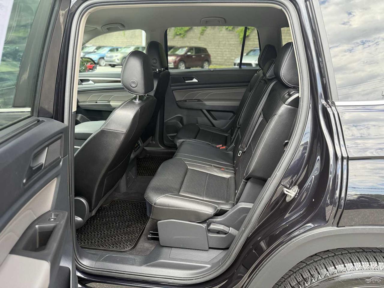 2022 Volkswagen Atlas 2.0T SE Westborough MA