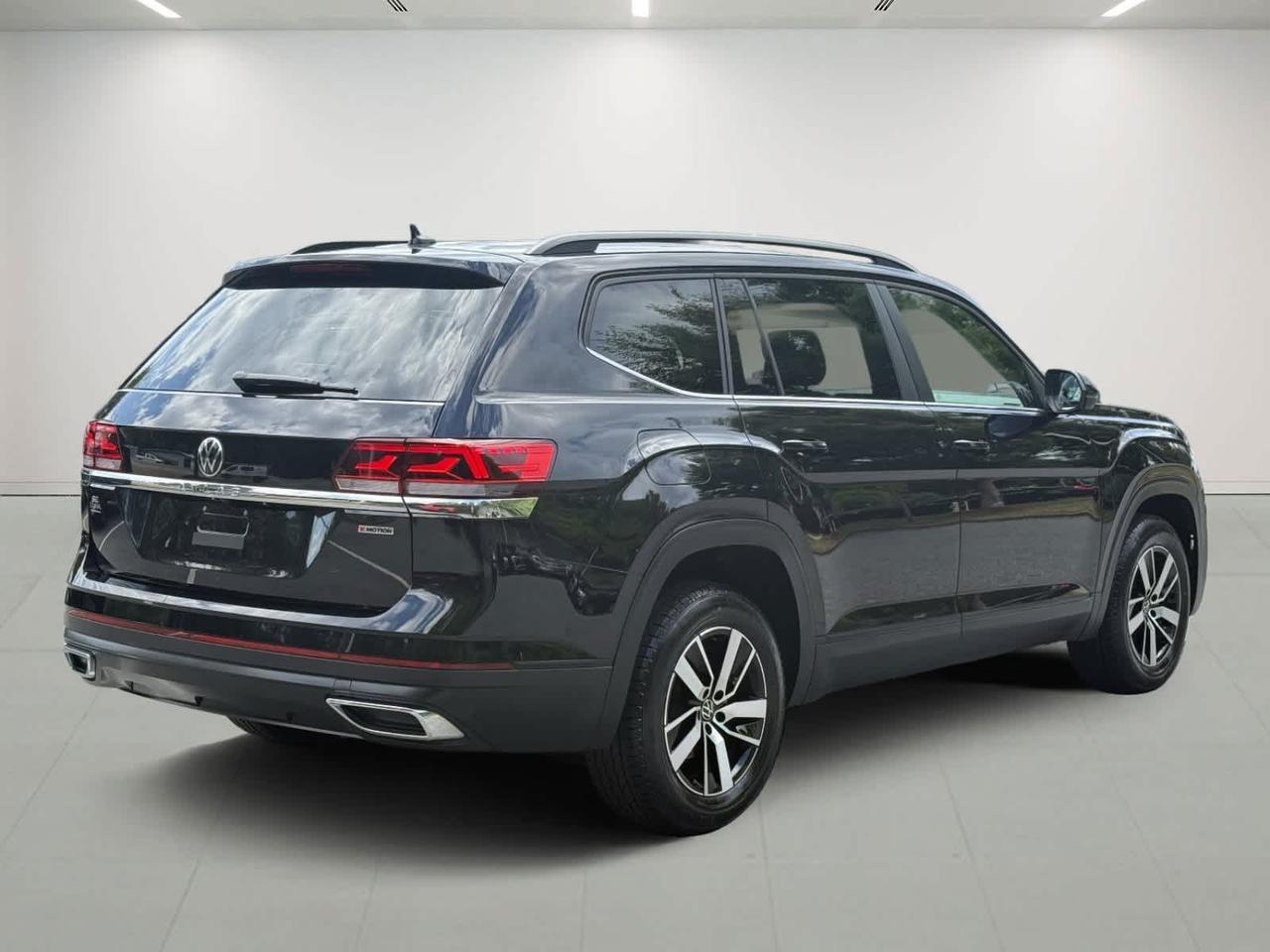 2022 Volkswagen Atlas 2.0T SE Westborough MA