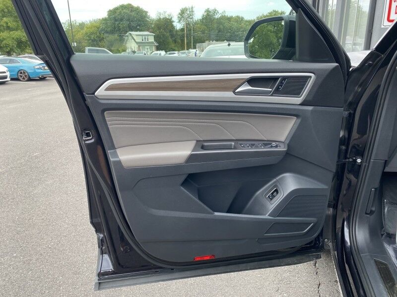 2022 Volkswagen Atlas 2.0T SEL Bristol  PA