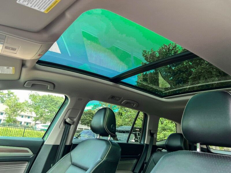 2022 Volkswagen Atlas 2.0T SEL Wilmington NC