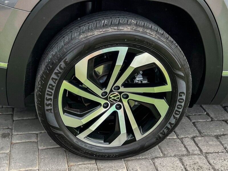 2022 Volkswagen Atlas 2.0T SEL Wilmington NC