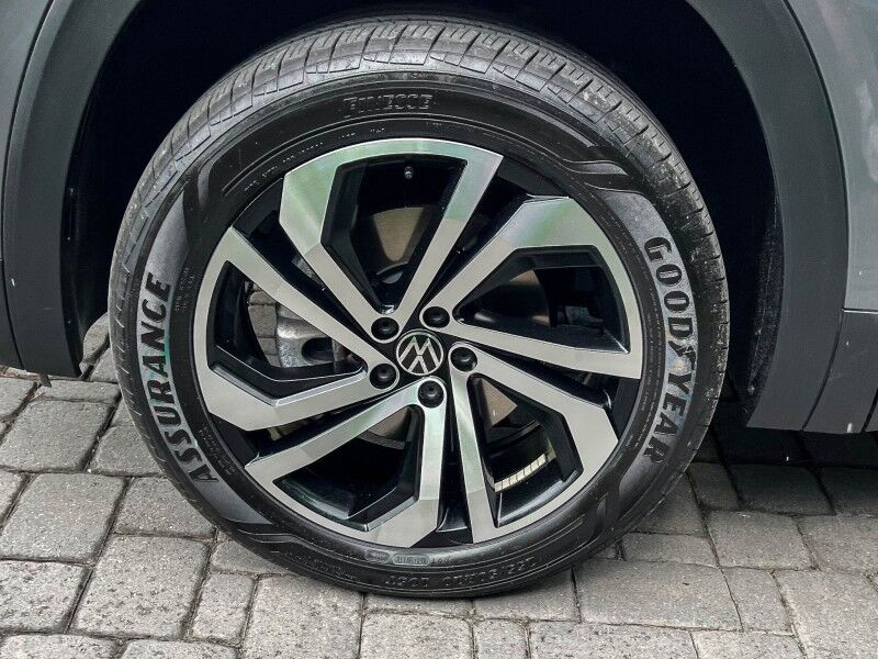 2022 Volkswagen Atlas 2.0T SEL Wilmington NC