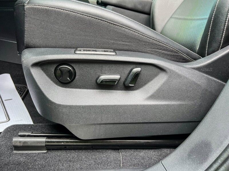 2022 Volkswagen Atlas 2.0T SEL Wilmington NC