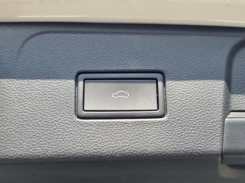 2022 Volkswagen Atlas 2.0T SEL Springfield VA