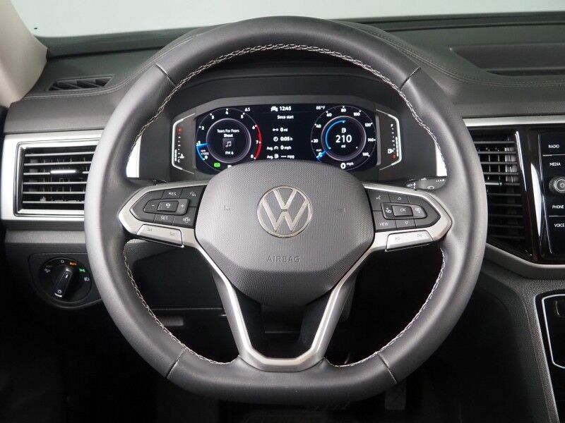 2022 Volkswagen Atlas 3.6L V6 SE w/Technology *ADAPTIVE CRUISE, SAFETY ALERTS, BACKUP-CAMERA, HEATED SEATS, POWER LIFTGATE, 20 INCH WHEELS, REMOTE START, WIRELESS CHARGING, APPLE CARPLAY Round Rock TX