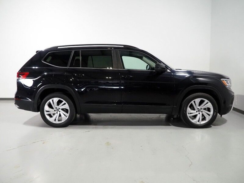 2022 Volkswagen Atlas 3.6L V6 SE w/Technology *ADAPTIVE CRUISE, SAFETY ALERTS, BACKUP-CAMERA, HEATED SEATS, POWER LIFTGATE, 20 INCH WHEELS, REMOTE START, WIRELESS CHARGING, APPLE CARPLAY Round Rock TX