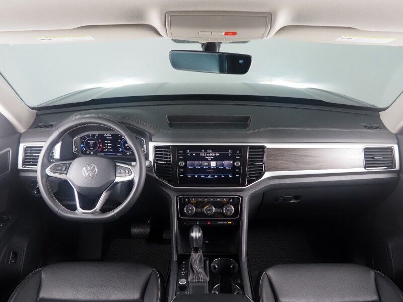 2022 Volkswagen Atlas 3.6L V6 SE w/Technology *ADAPTIVE CRUISE, SAFETY ALERTS, BACKUP-CAMERA, HEATED SEATS, POWER LIFTGATE, 20 INCH WHEELS, REMOTE START, WIRELESS CHARGING, APPLE CARPLAY