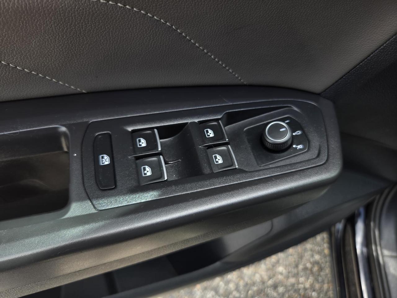2022 Volkswagen Atlas 3.6L V6 SE w/Technology FWD Beeville TX
