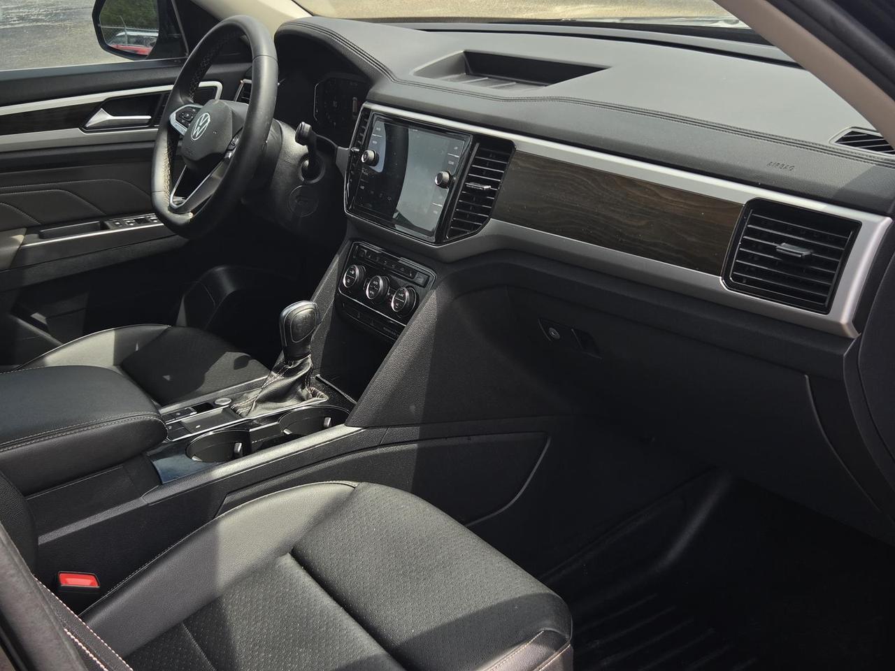 2022 Volkswagen Atlas 3.6L V6 SE w/Technology FWD Beeville TX