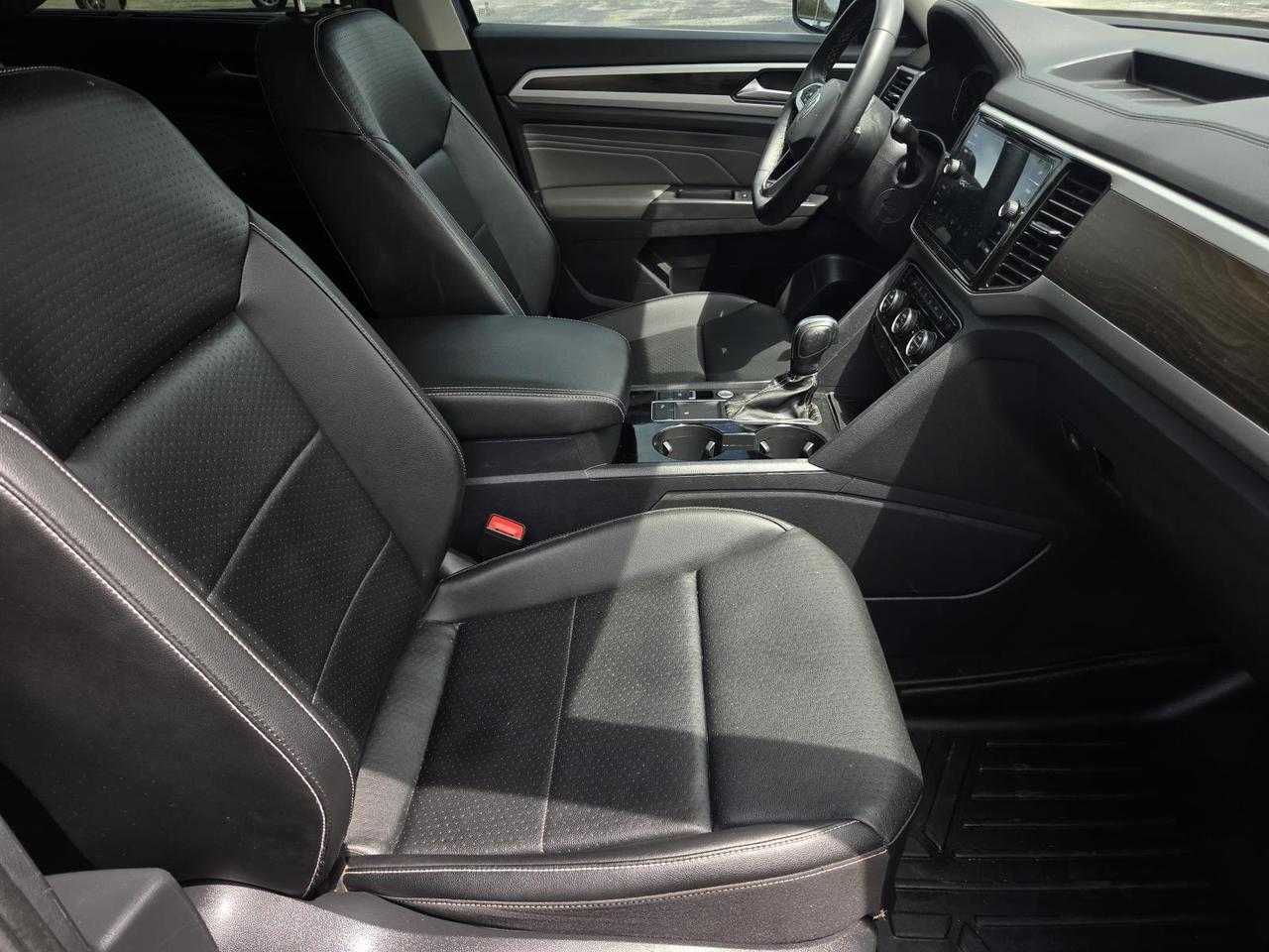 2022 Volkswagen Atlas 3.6L V6 SE w/Technology FWD Beeville TX