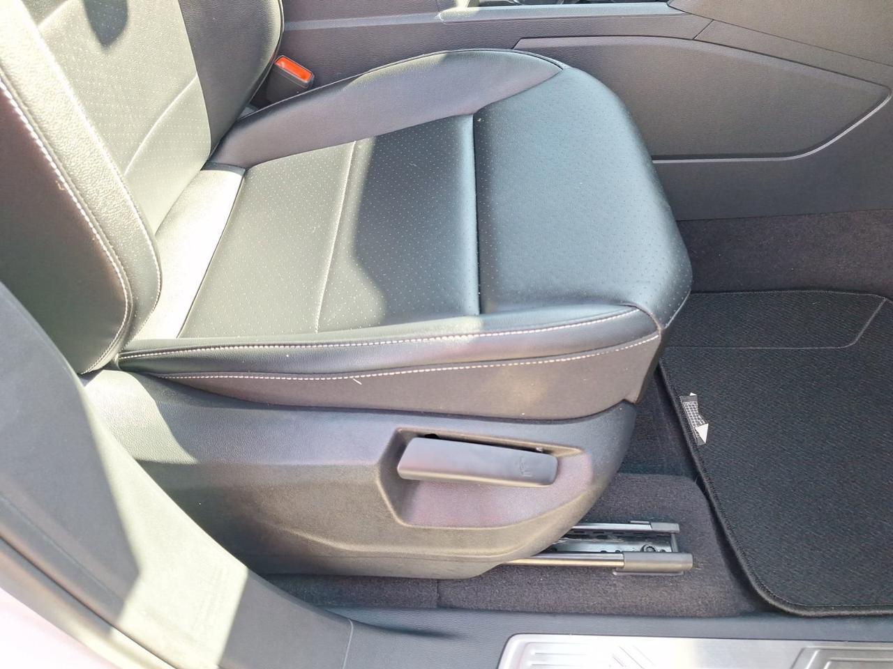 2022 Volkswagen Atlas 3.6L V6 SE w/Technology Hurst TX