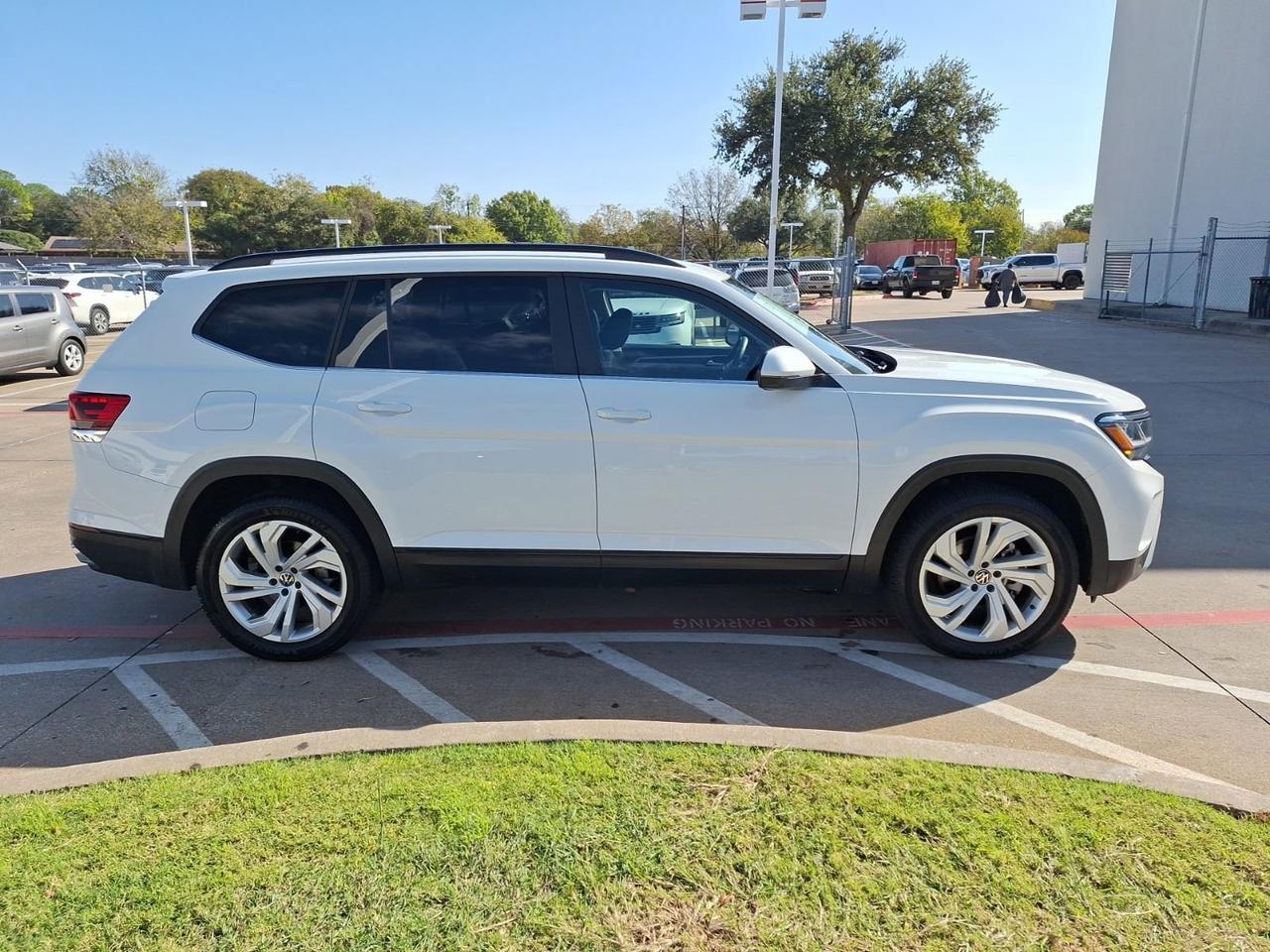 2022 Volkswagen Atlas 3.6L V6 SE w/Technology Hurst TX
