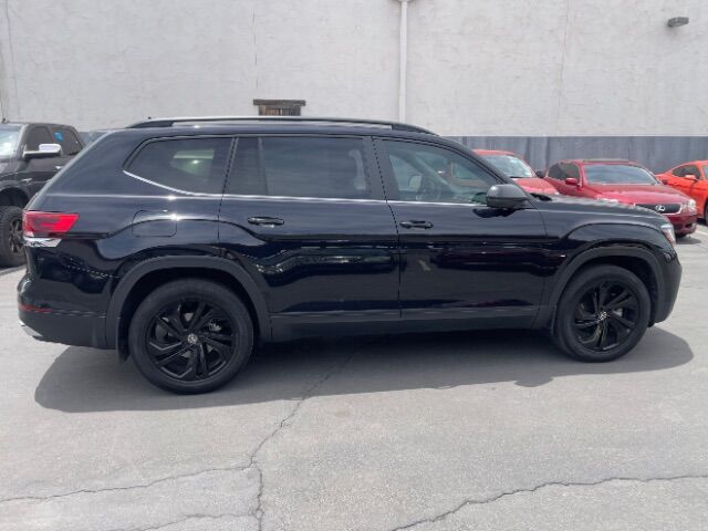 2022 Volkswagen Atlas 3.6L V6 SE w/Technology
