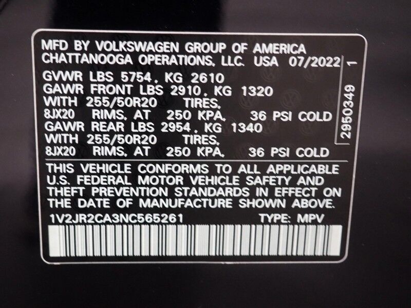 2022 Volkswagen Atlas 3.6L V6 SE w/Technology *PANORAMA MOONROOF, ADAPTIVE CRUISE, SAFETY ALERTS, BACKUP-CAMERA, HEATED SEATS, 2ND ROW CAPTAIN&apos;S, POWER LIFTGATE, 20 INCH WHEELS, WIRELESS CHARGING, ANDROID & APPLE Round Rock TX