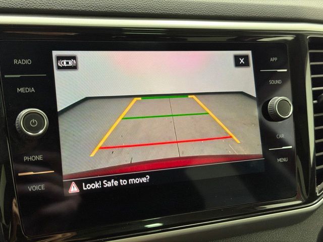 2022 Volkswagen Atlas 3.6L V6 SE w/Technology Pine River MN