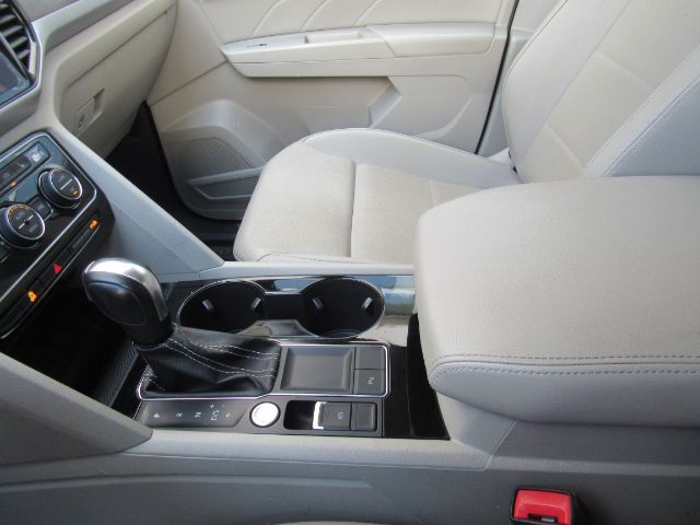 2022 Volkswagen Atlas 3.6L V6 SE w/Technology Plano TX