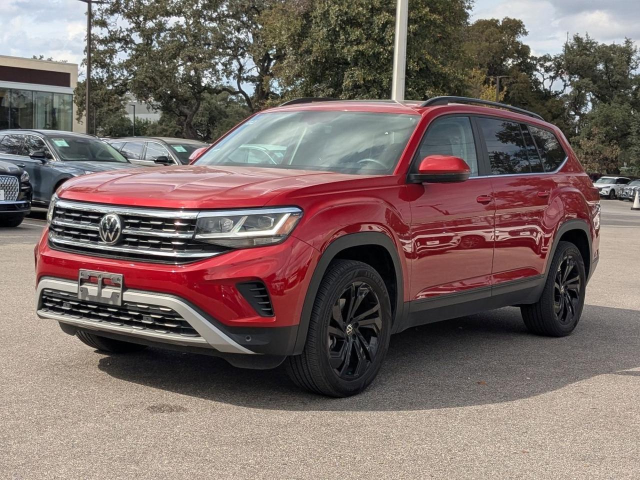2022 Volkswagen Atlas 3.6L V6 SE w/Technology