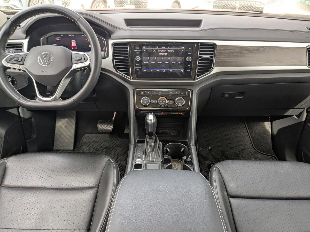 2022 Volkswagen Atlas 3.6L V6 SE w/Technology