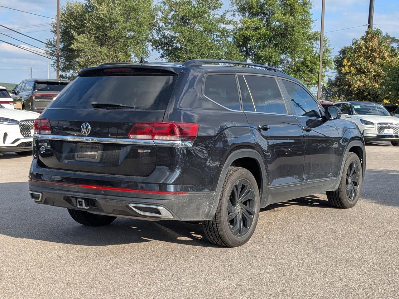 2022 Volkswagen Atlas 3.6L V6 SE w/Technology