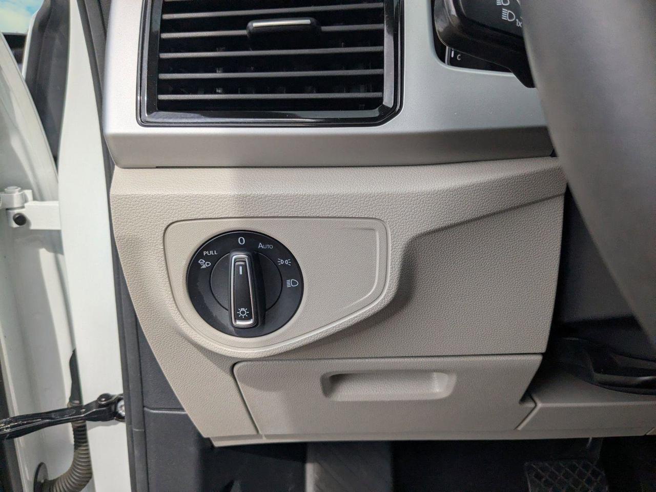 2022 Volkswagen Atlas 3.6L V6 SE w/Technology San Antonio TX