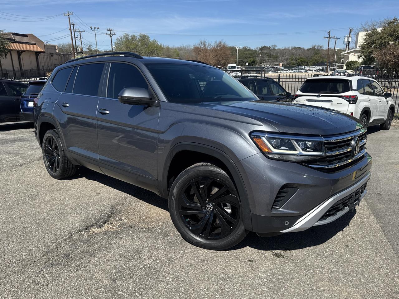 2022 Volkswagen Atlas 3.6L V6 SE w/Technology