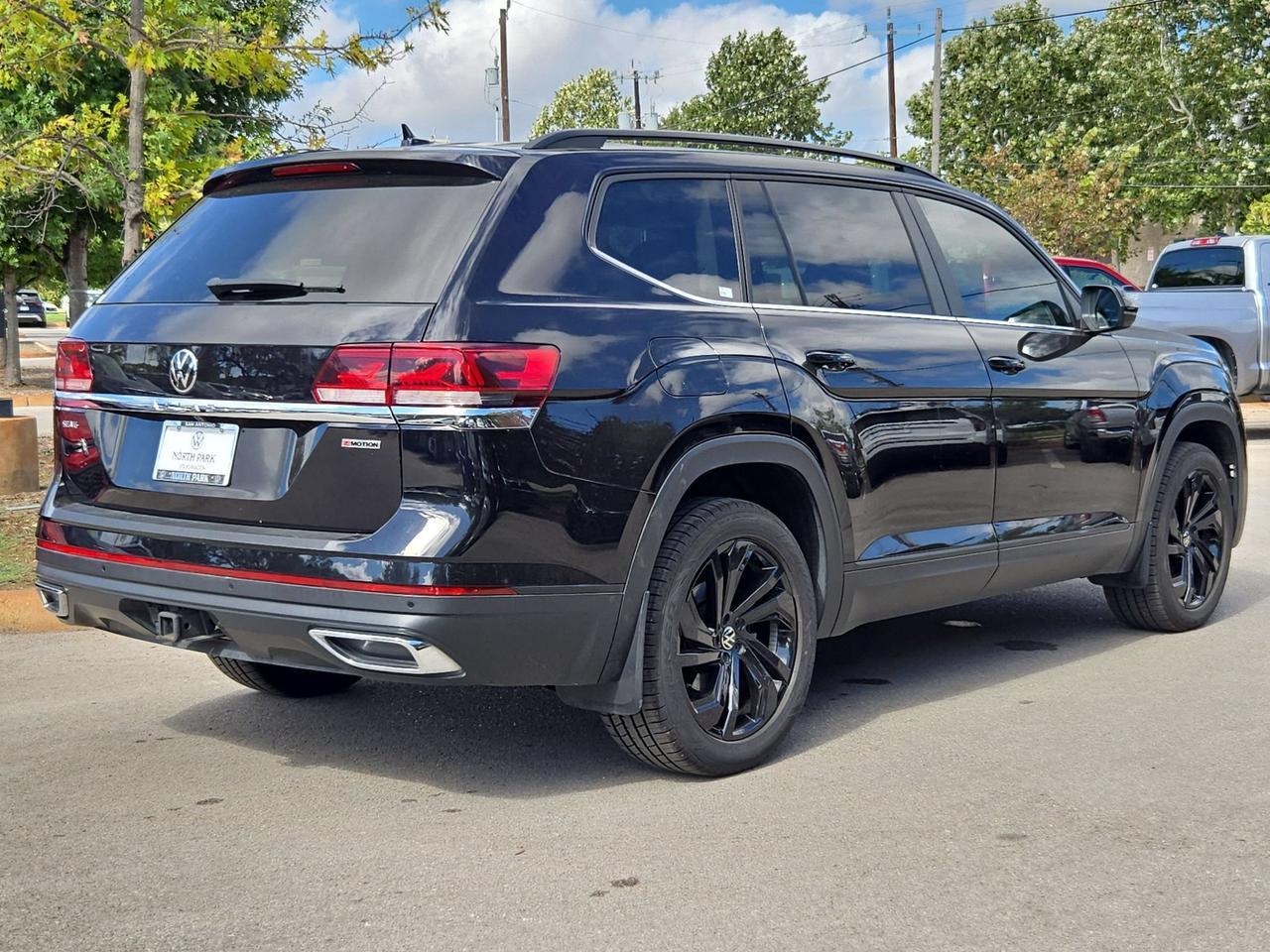 2022 Volkswagen Atlas 3.6L V6 SE w/Technology