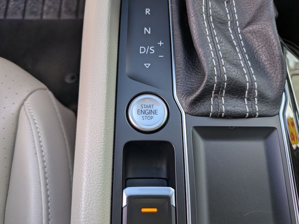 2022 Volkswagen Atlas 3.6L V6 SE w/Technology San Clemente CA
