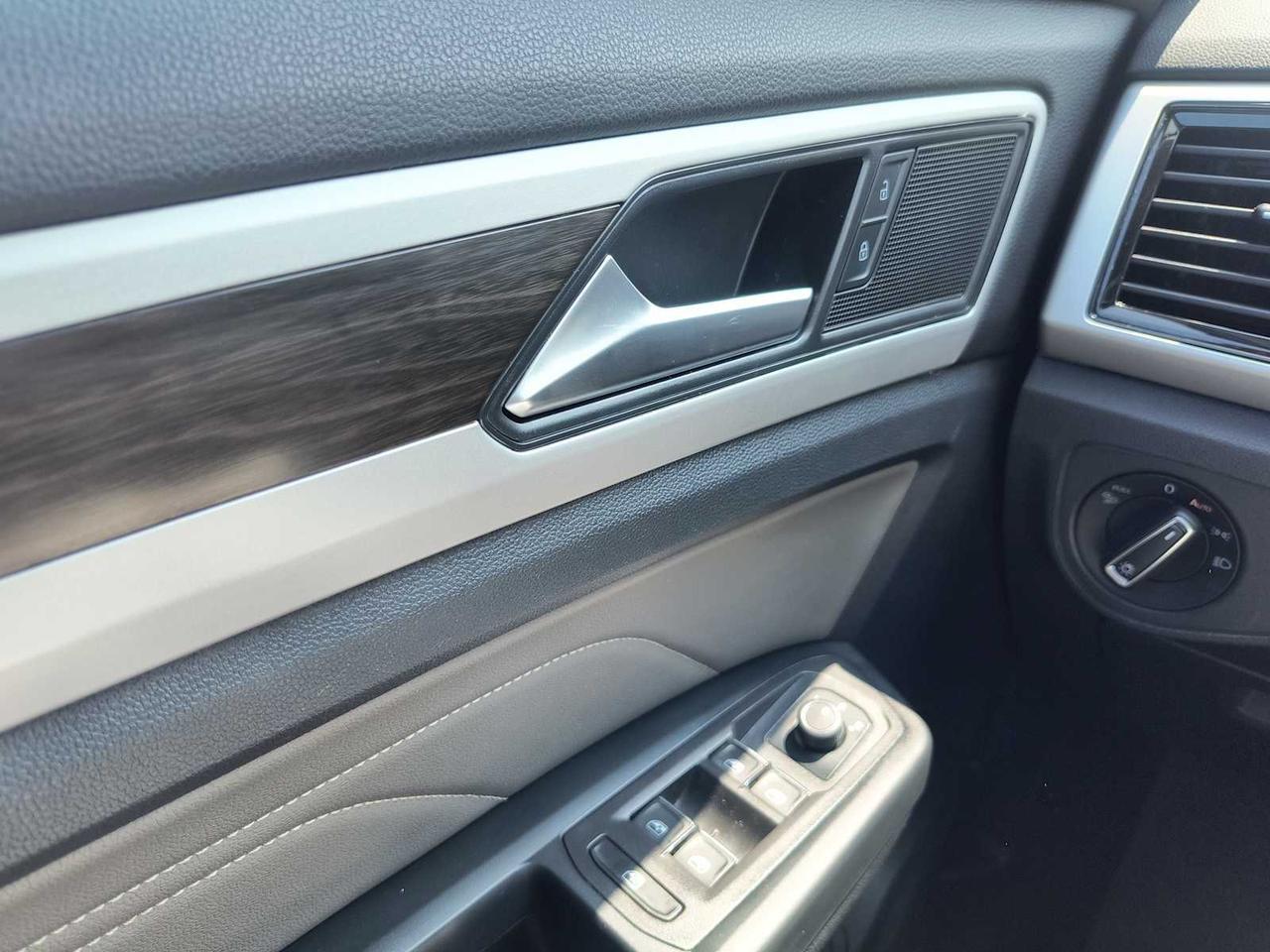 2022 Volkswagen Atlas 3.6L V6 SE w/Technology Medford MA