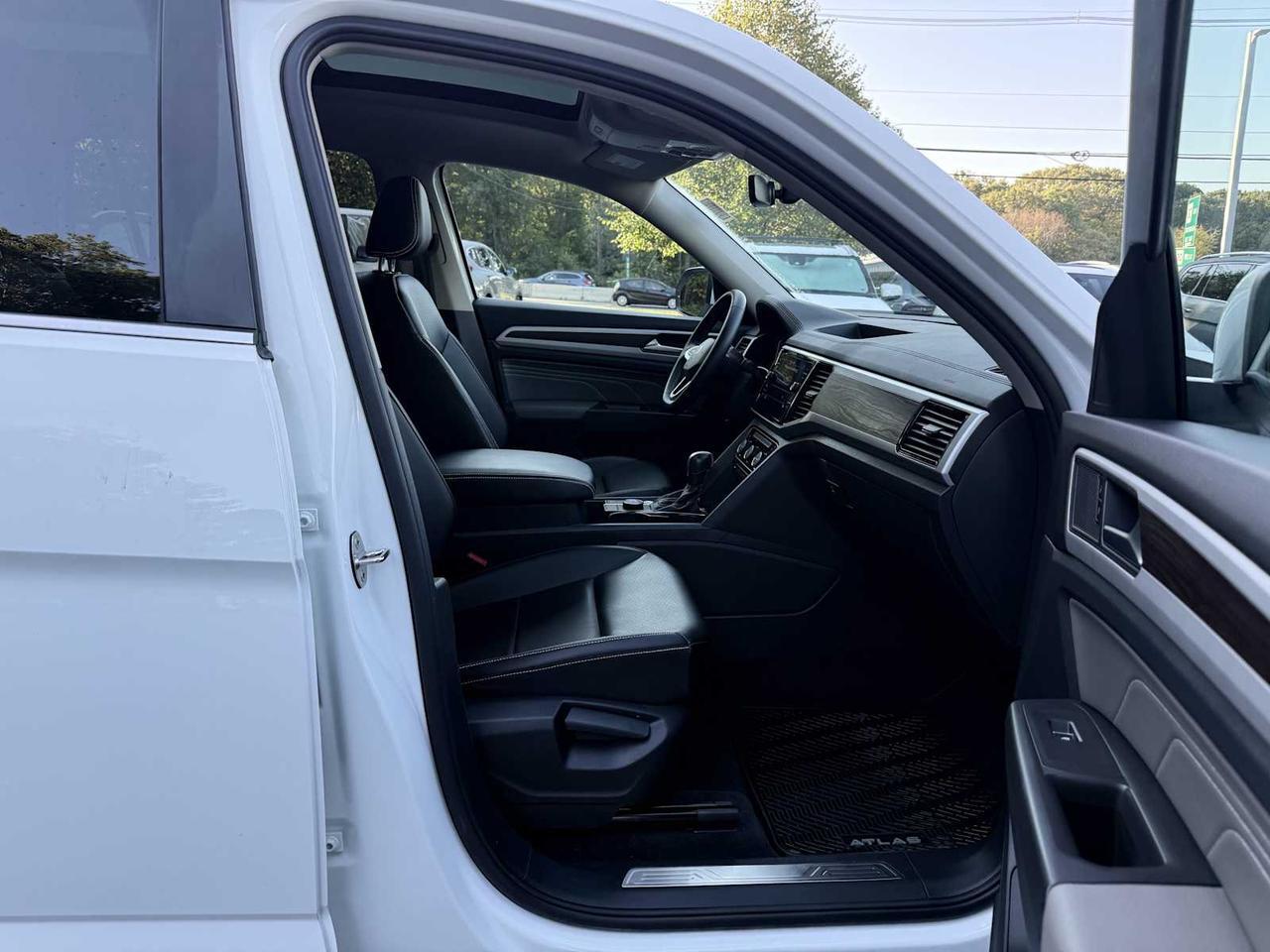 2022 Volkswagen Atlas 3.6L V6 SE w/Technology Westborough MA