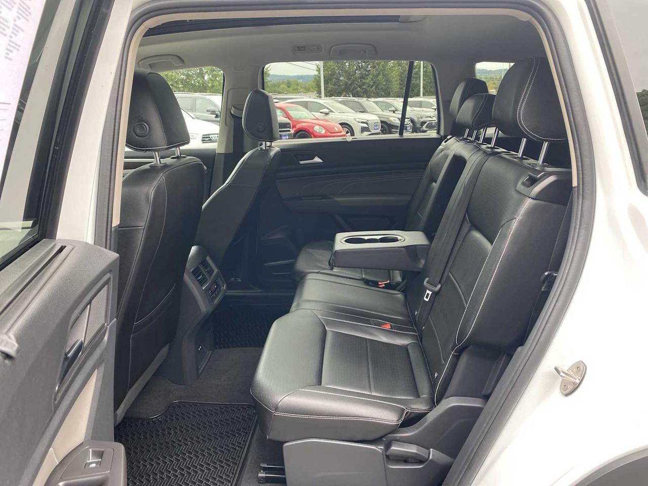 2022 Volkswagen Atlas 3.6L V6 SE w/Technology Westborough MA