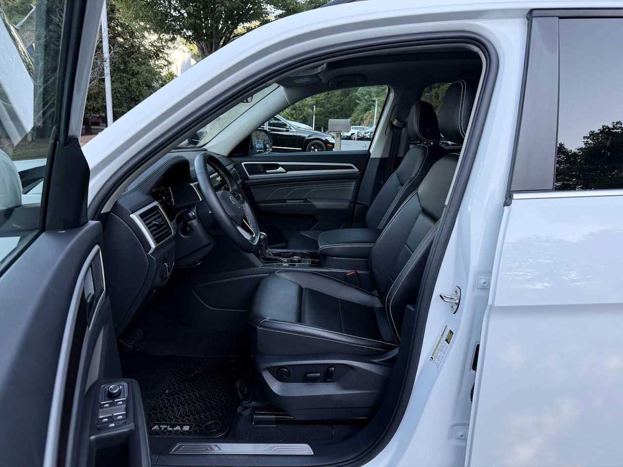2022 Volkswagen Atlas 3.6L V6 SE w/Technology Westborough MA