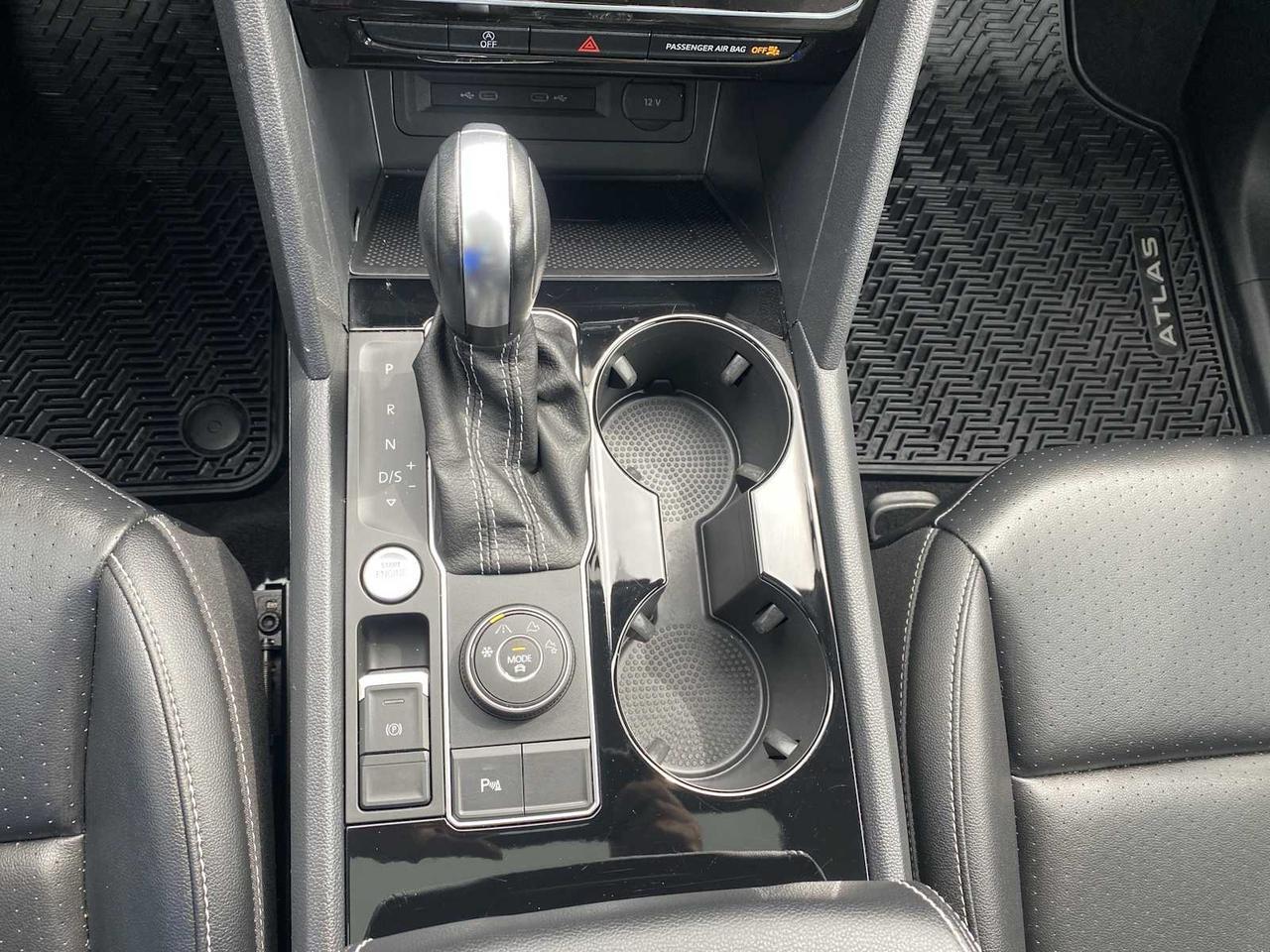 2022 Volkswagen Atlas 3.6L V6 SE w/Technology Westborough MA