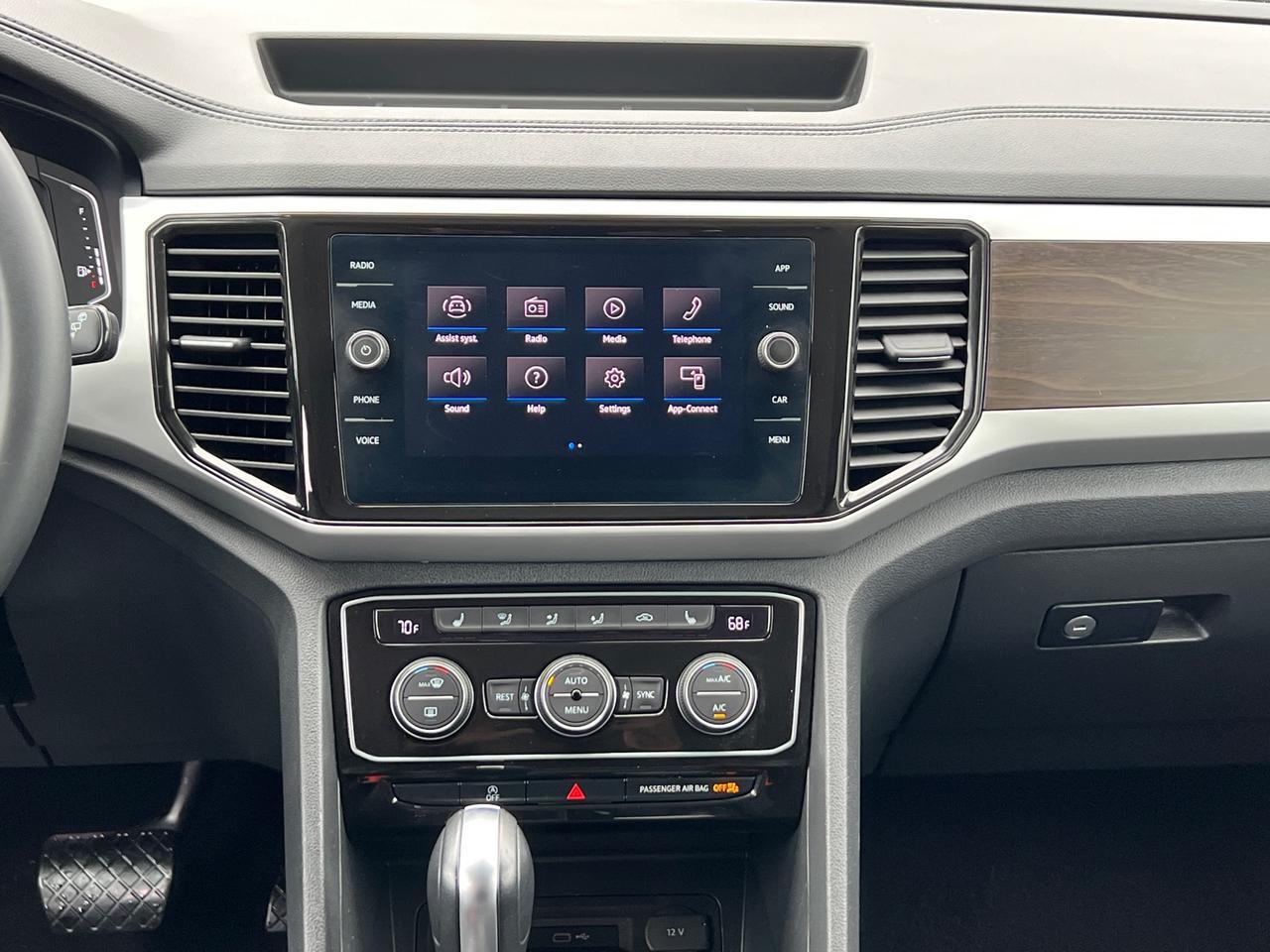 2022 Volkswagen Atlas 3.6L V6 SE w/Technology Hagerstown MD