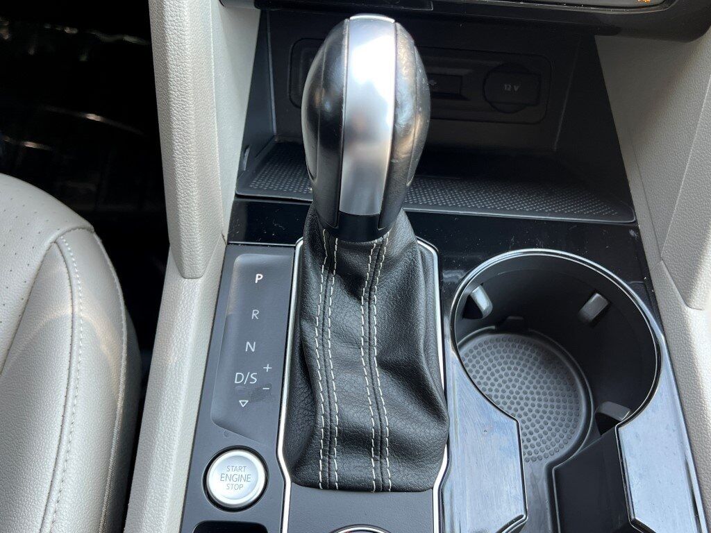 2022 Volkswagen Atlas 3.6L V6 SE w/Technology Springfield VA