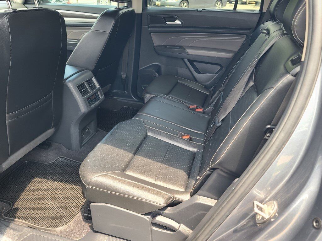 2022 Volkswagen Atlas 3.6L V6 SE w/Technology Springfield VA