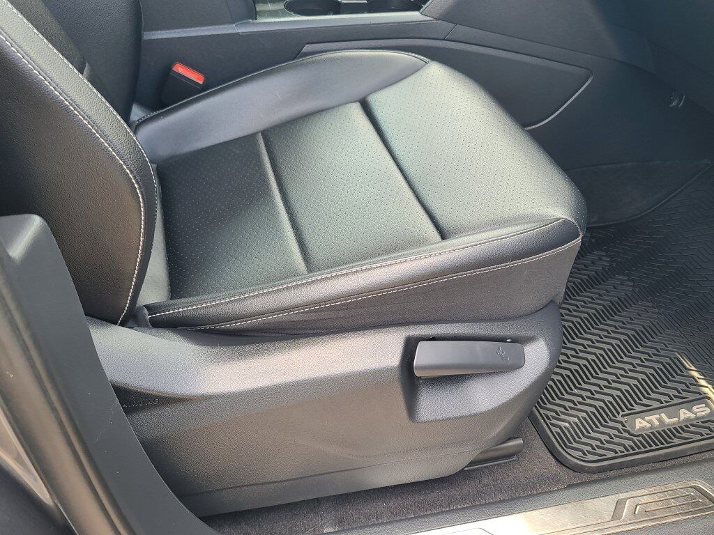 2022 Volkswagen Atlas 3.6L V6 SE w/Technology Springfield VA