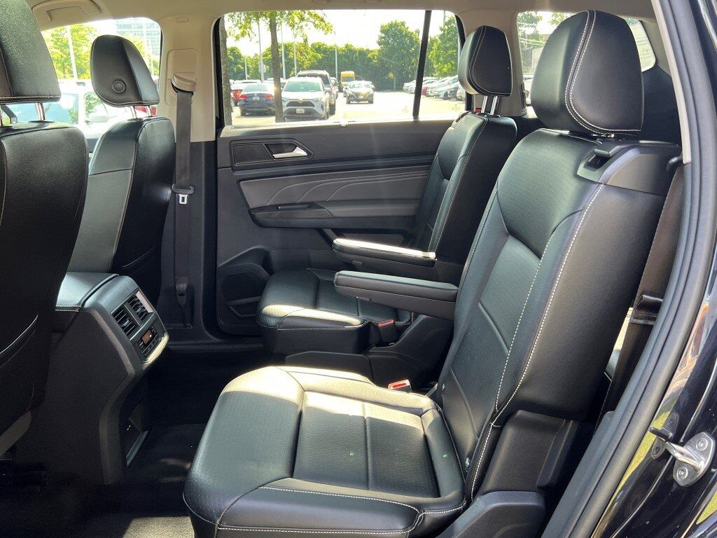 2022 Volkswagen Atlas 3.6L V6 SE w/Technology Springfield VA