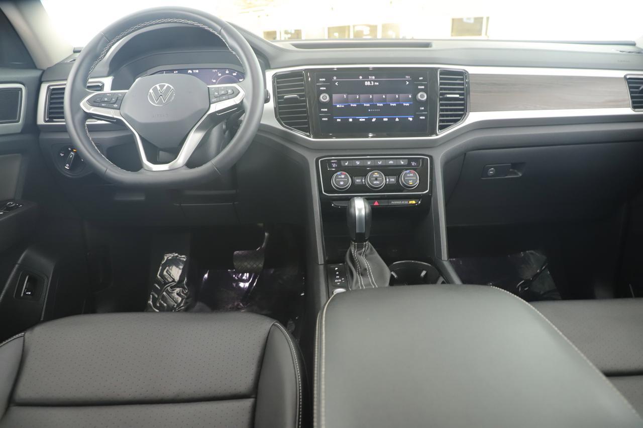 2022 Volkswagen Atlas 3.6L V6 SE with Technology New Braunfels TX