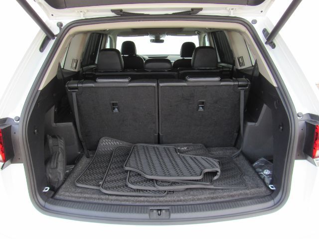 2022 Volkswagen Atlas 3.6L V6 SEL Premium R-Line Plano TX