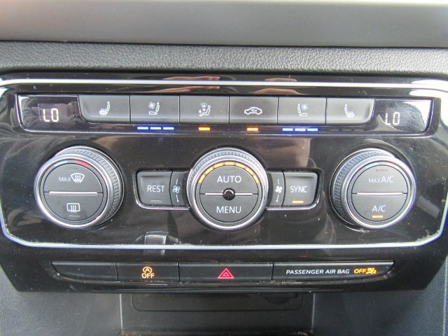 2022 Volkswagen Atlas 3.6L V6 SEL Premium R-Line Plano TX
