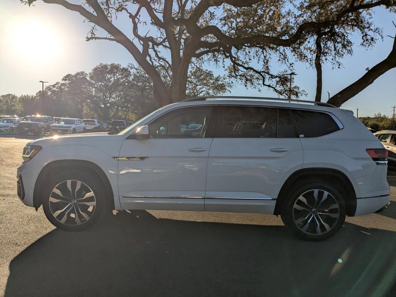 2022 Volkswagen Atlas 3.6L V6 SEL Premium R-Line San Antonio TX