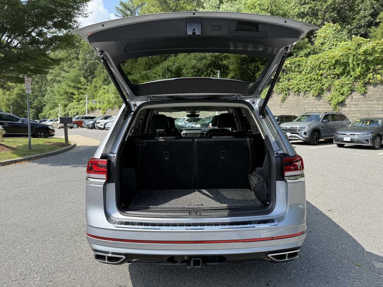 2022 Volkswagen Atlas 3.6L V6 SEL Premium R-Line Westborough MA
