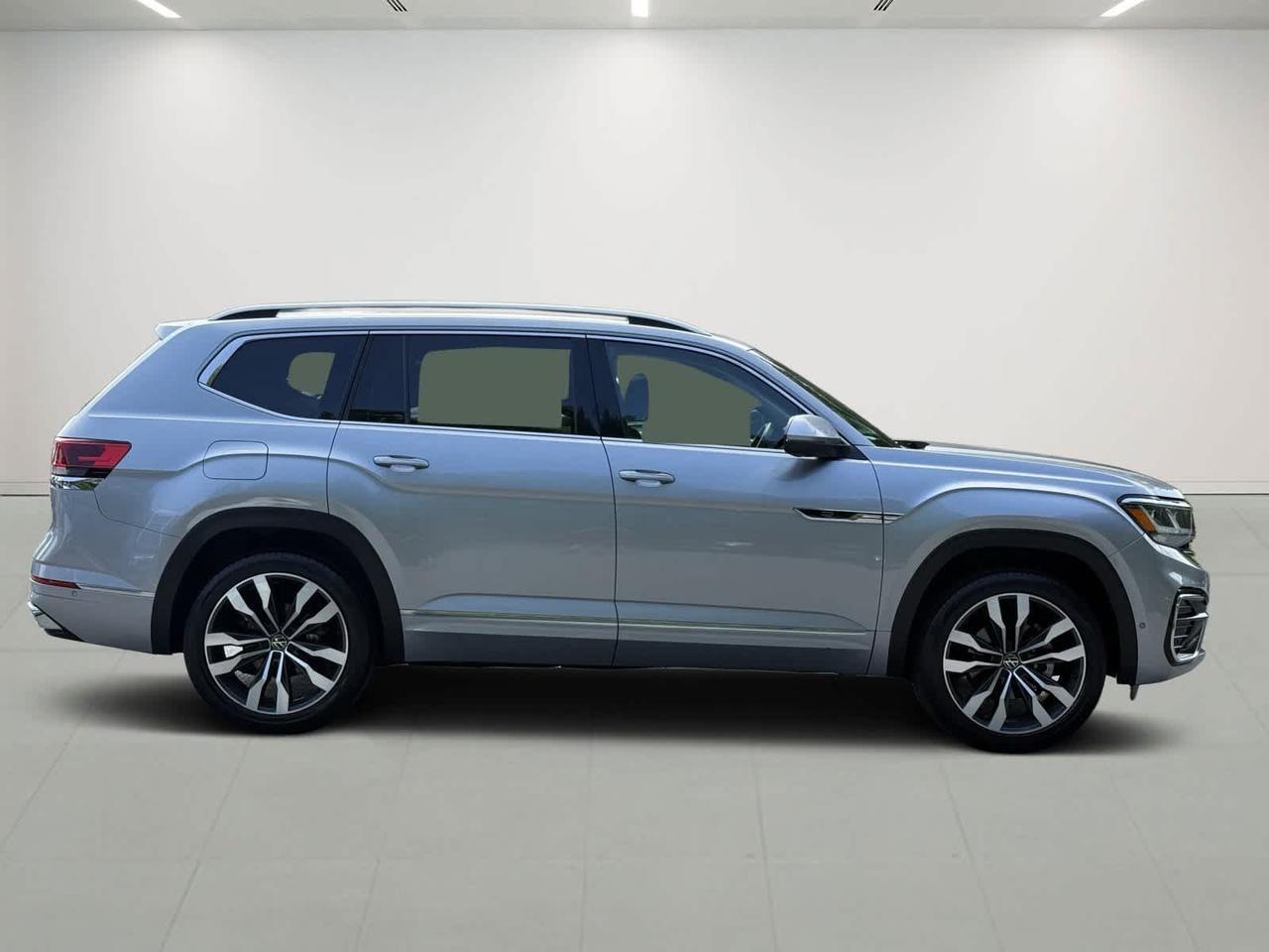 2022 Volkswagen Atlas 3.6L V6 SEL Premium R-Line Westborough MA