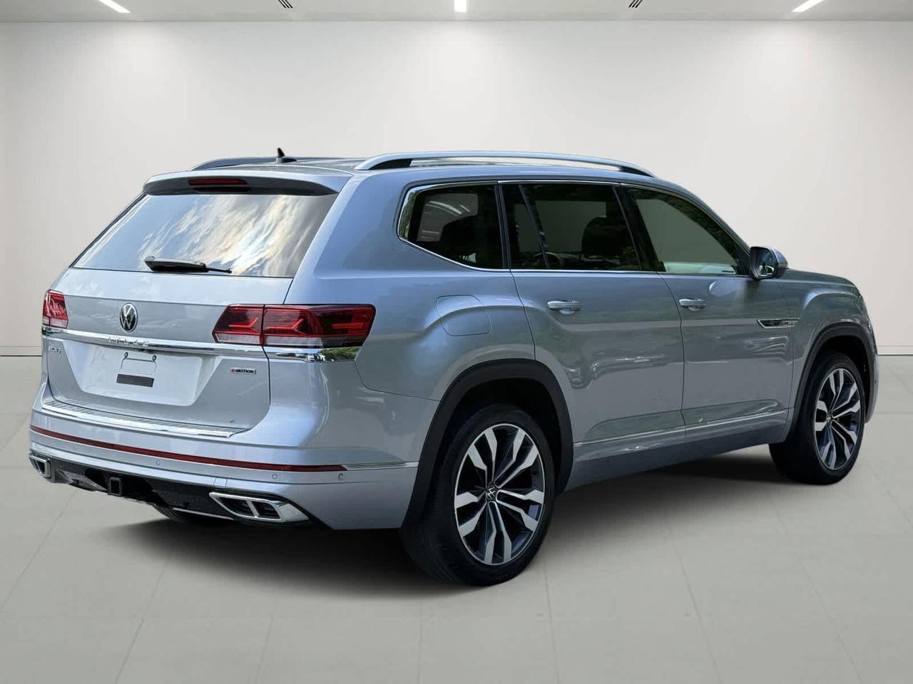 2022 Volkswagen Atlas 3.6L V6 SEL Premium R-Line Westborough MA