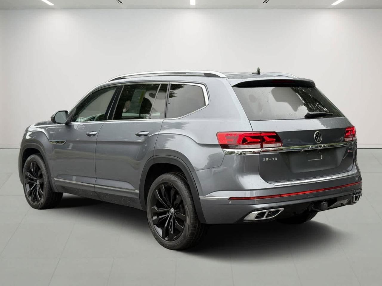 2022 Volkswagen Atlas 3.6L V6 SEL Premium R-Line Westborough MA