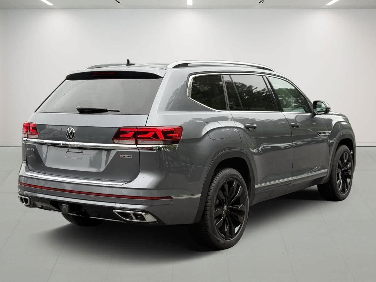 2022 Volkswagen Atlas 3.6L V6 SEL Premium R-Line Westborough MA