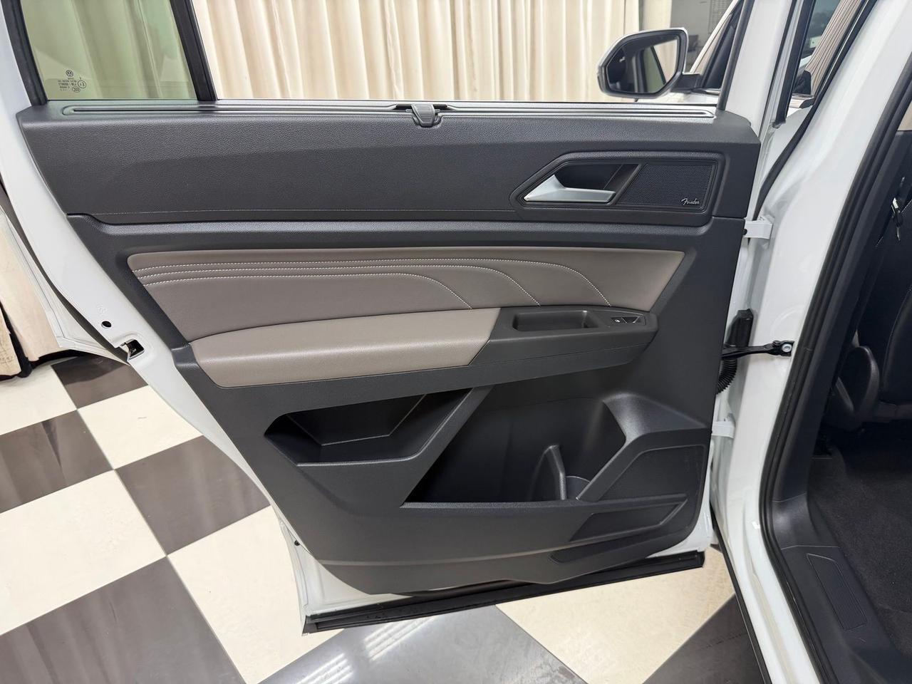 2022 Volkswagen Atlas 3.6L V6 SEL Premium R-Line Annapolis MD