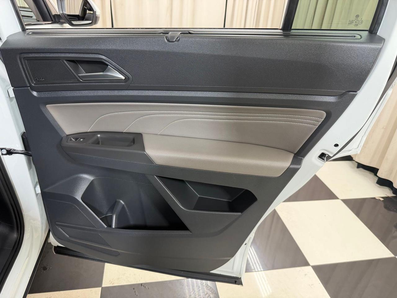 2022 Volkswagen Atlas 3.6L V6 SEL Premium R-Line Annapolis MD