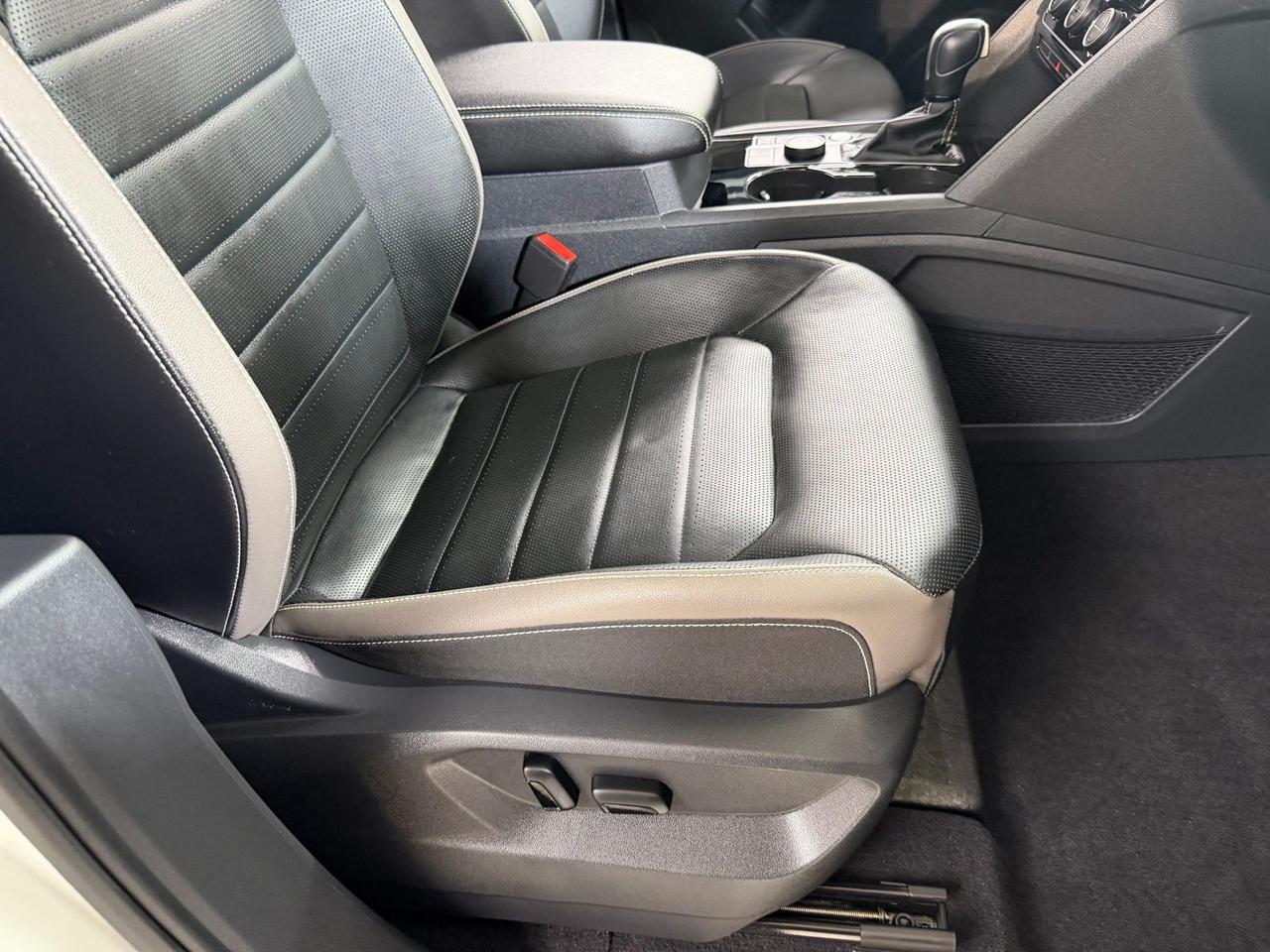 2022 Volkswagen Atlas 3.6L V6 SEL Premium R-Line Annapolis MD