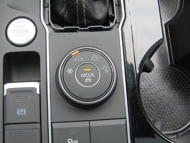 2022 Volkswagen Atlas 3.6L V6 SEL R-Line Black Plano TX